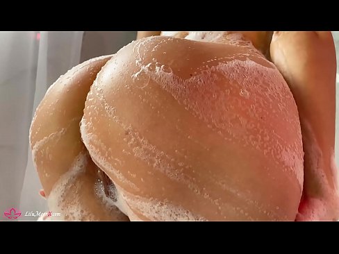 ❤️ Brunette, Duşda Güclü Orgazm Vermək üçün Vibratorla Pişiyi Mastürbasyon Etdirir ❤️ Gözəl porno az.eviewporn.ru